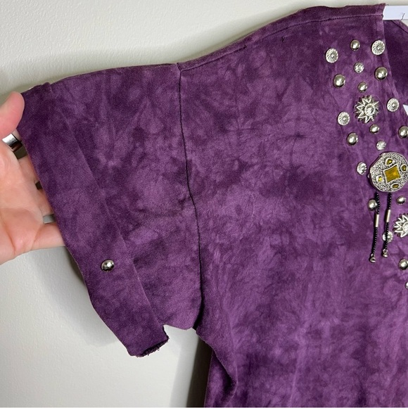 Vintage Cover Charge Purple Tie Dye Embellished V-neck T-shirt One Size Fits All - Picture 3 of 9